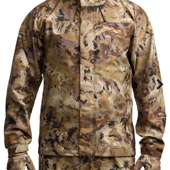 Men's Performance Camouflage Jacket - Picture 2 of 3